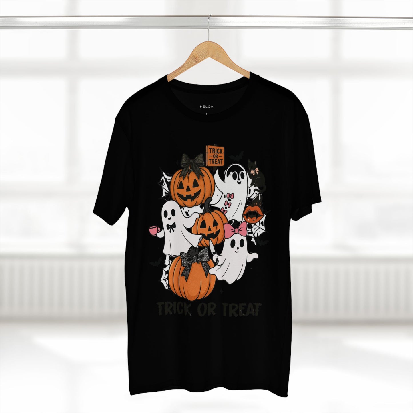 Everybody Out, It's Halloween Tee